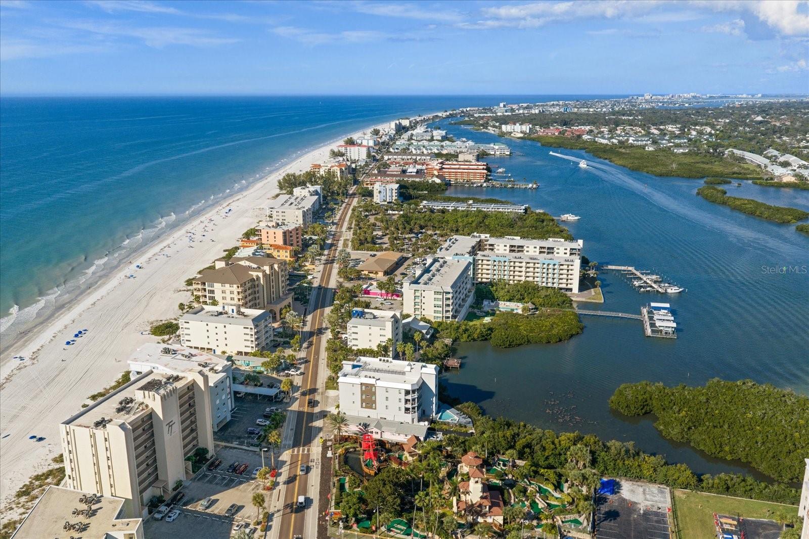 DOLPHIN KEY CONDO - Residential