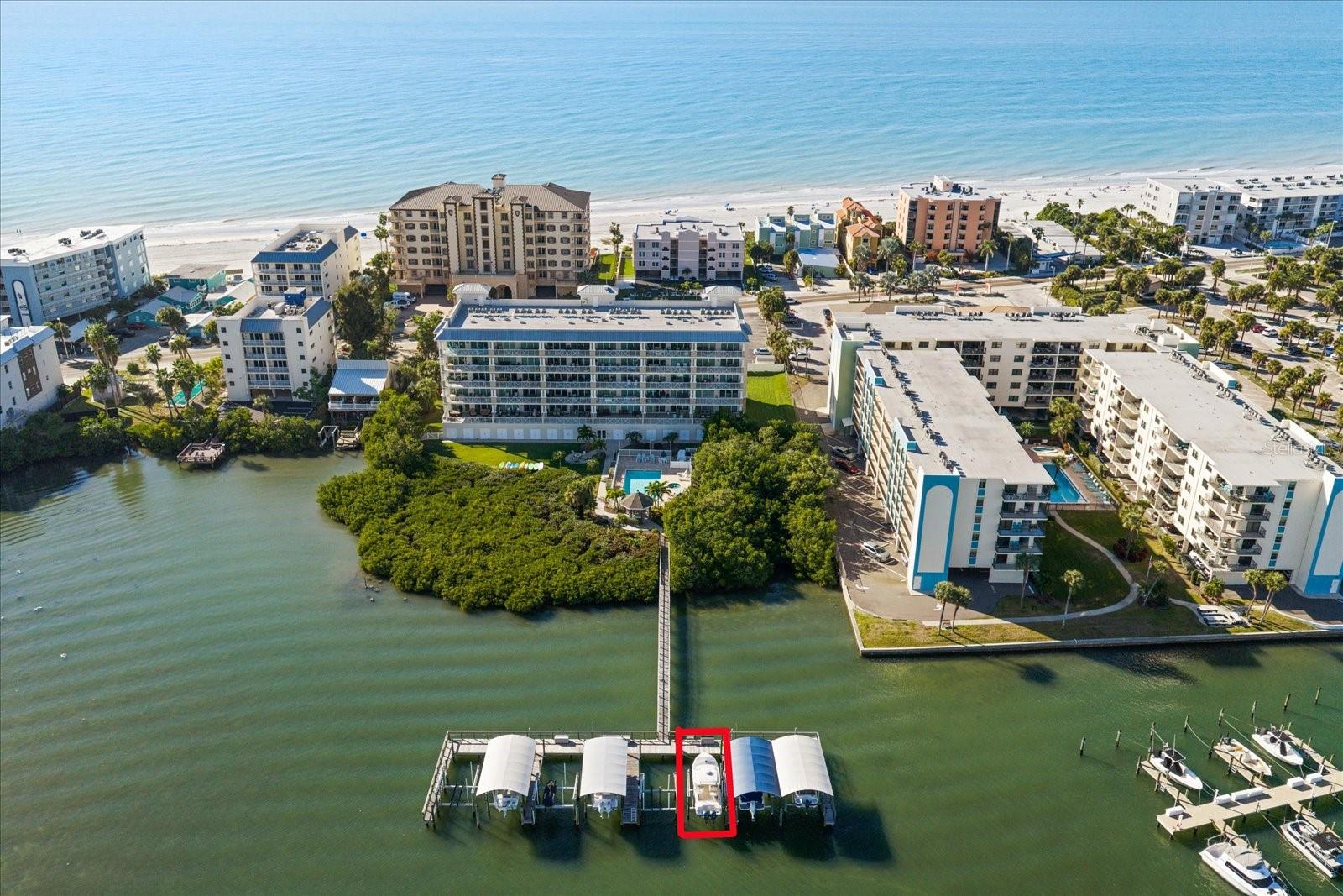 DOLPHIN KEY CONDO - Residential