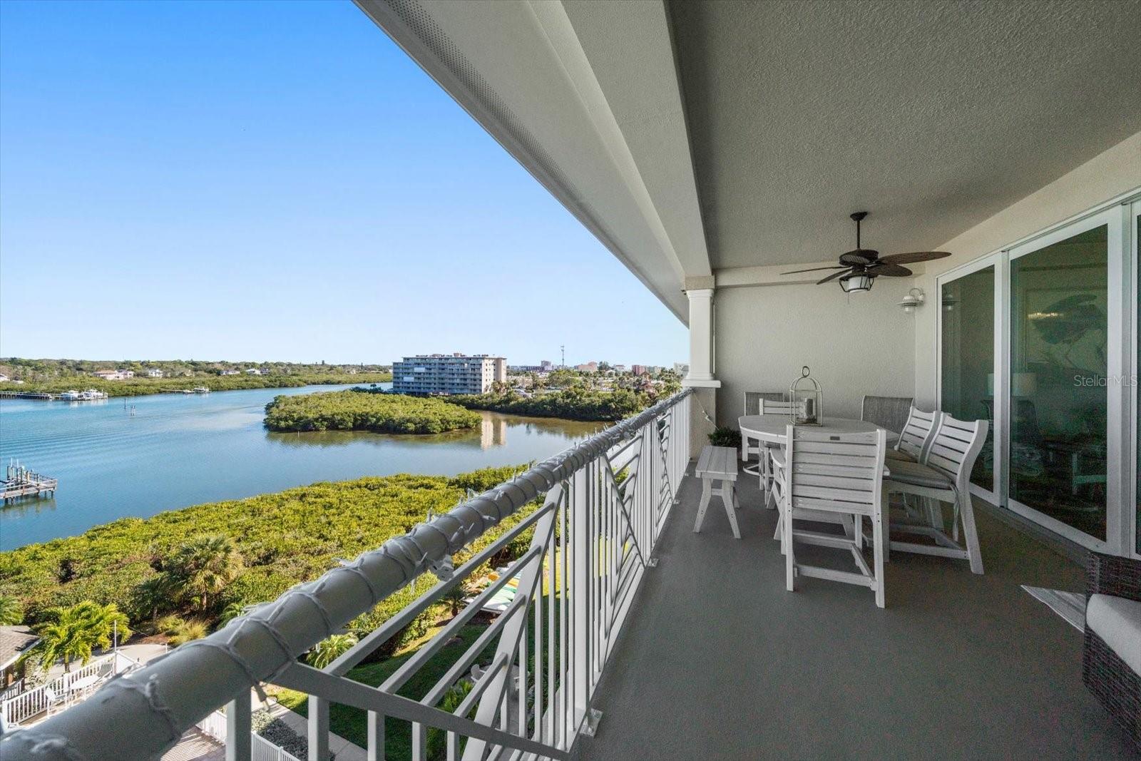DOLPHIN KEY CONDO - Residential