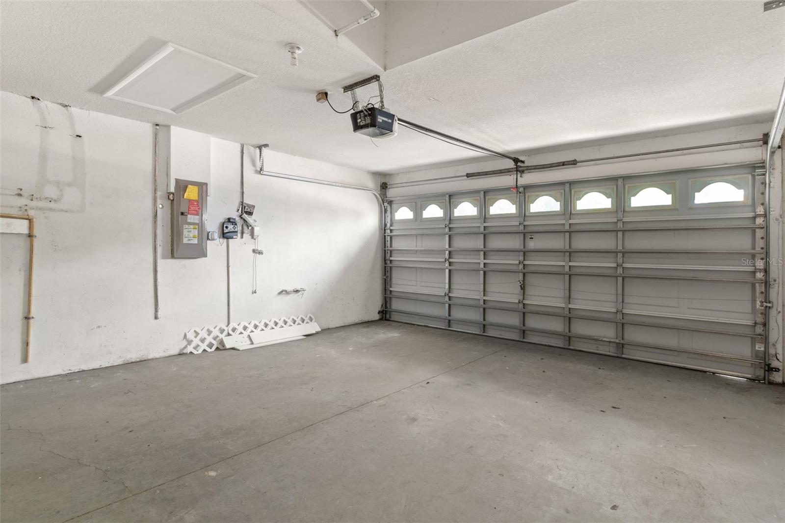 WINDSOR PLACE AT RIVER RIDGE - Residential