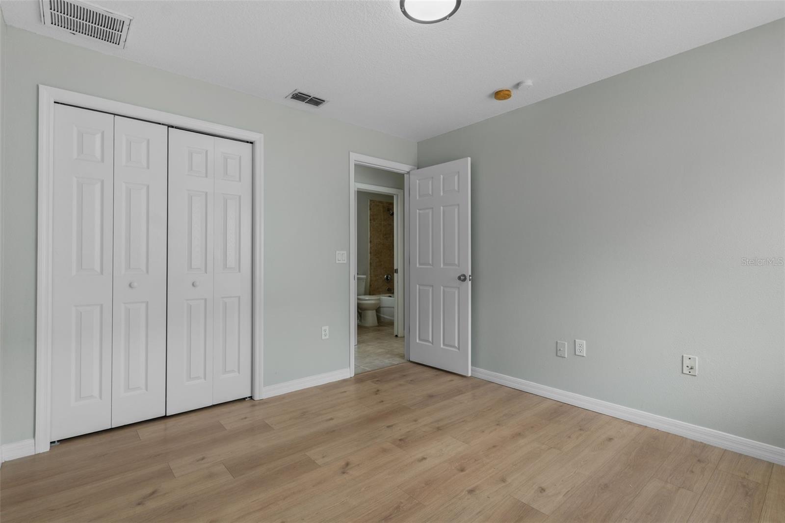 WINDSOR PLACE AT RIVER RIDGE - Residential