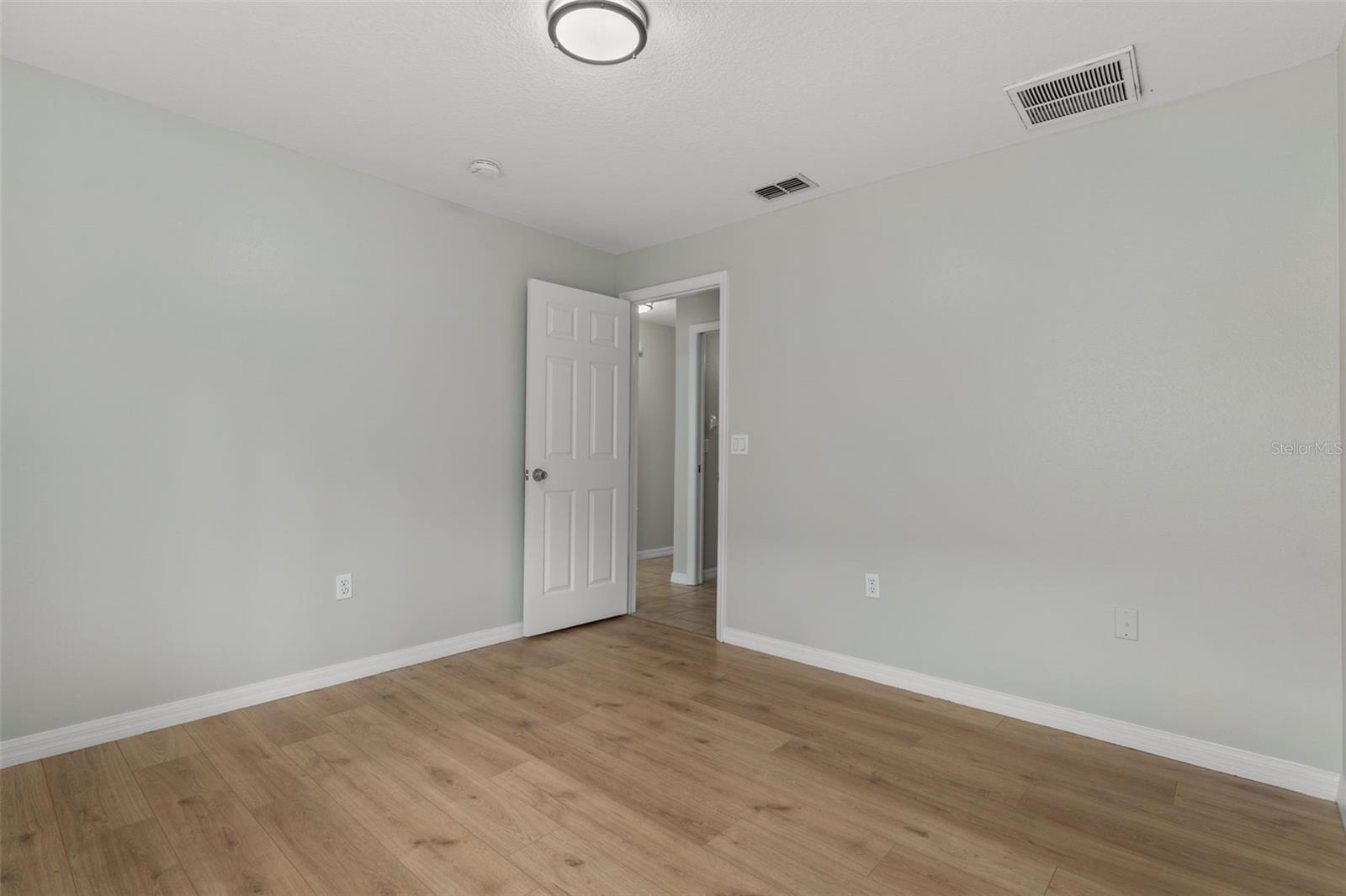 WINDSOR PLACE AT RIVER RIDGE - Residential