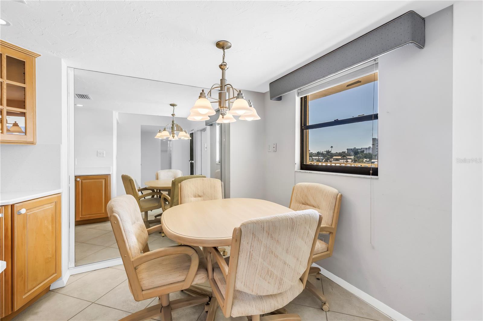 5780 MIDNIGHT PASS ROAD 303