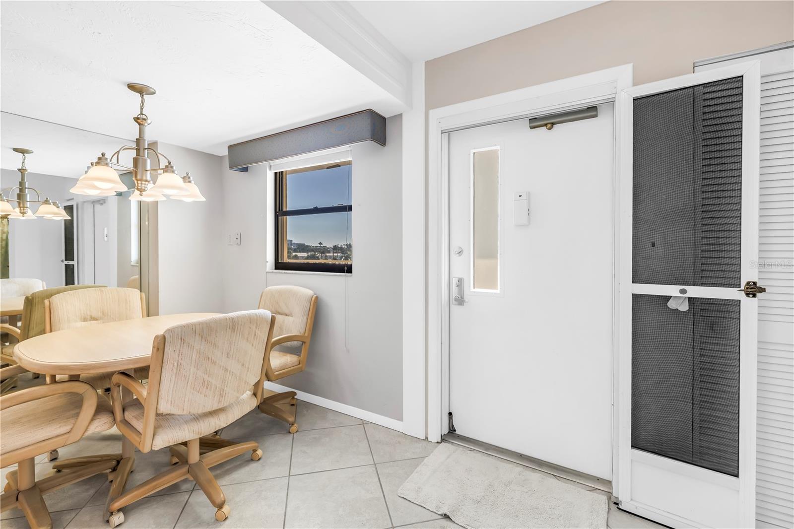 5780 MIDNIGHT PASS ROAD 303