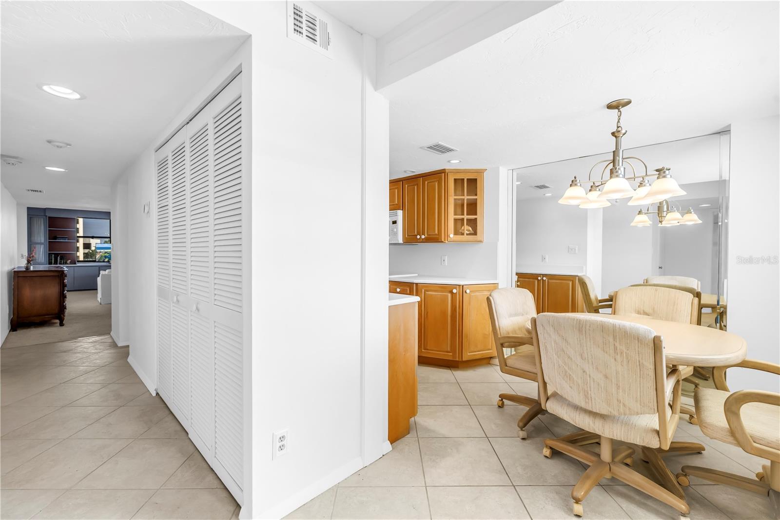 5780 MIDNIGHT PASS ROAD 303