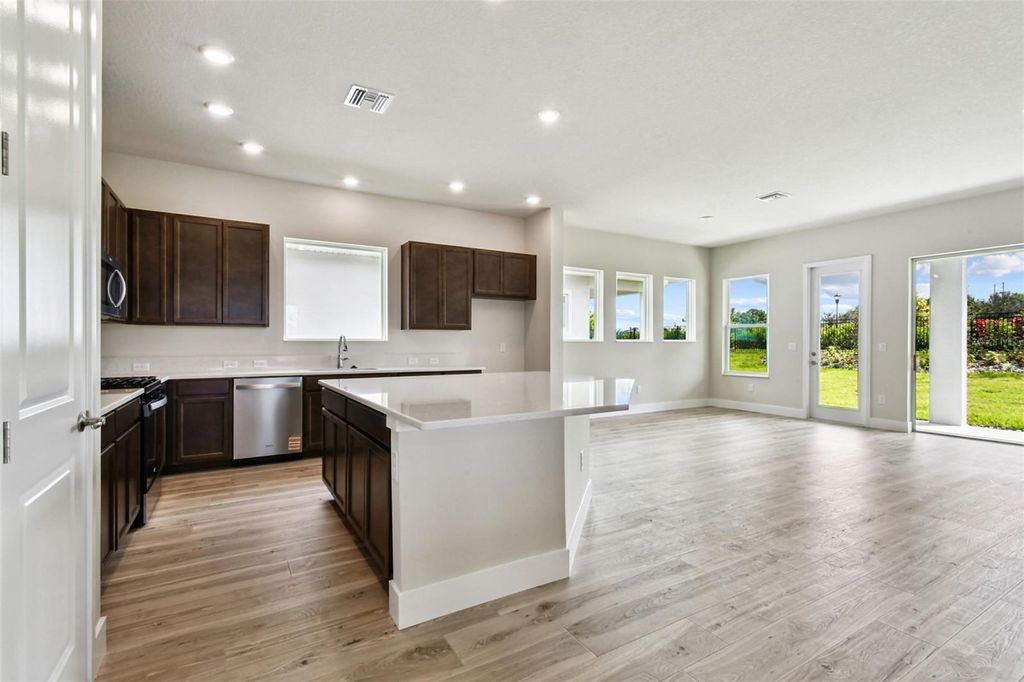 Photo of 5329 Everlong Drive, Apollo Beach, FL 33572 (MLS # TB8433626)