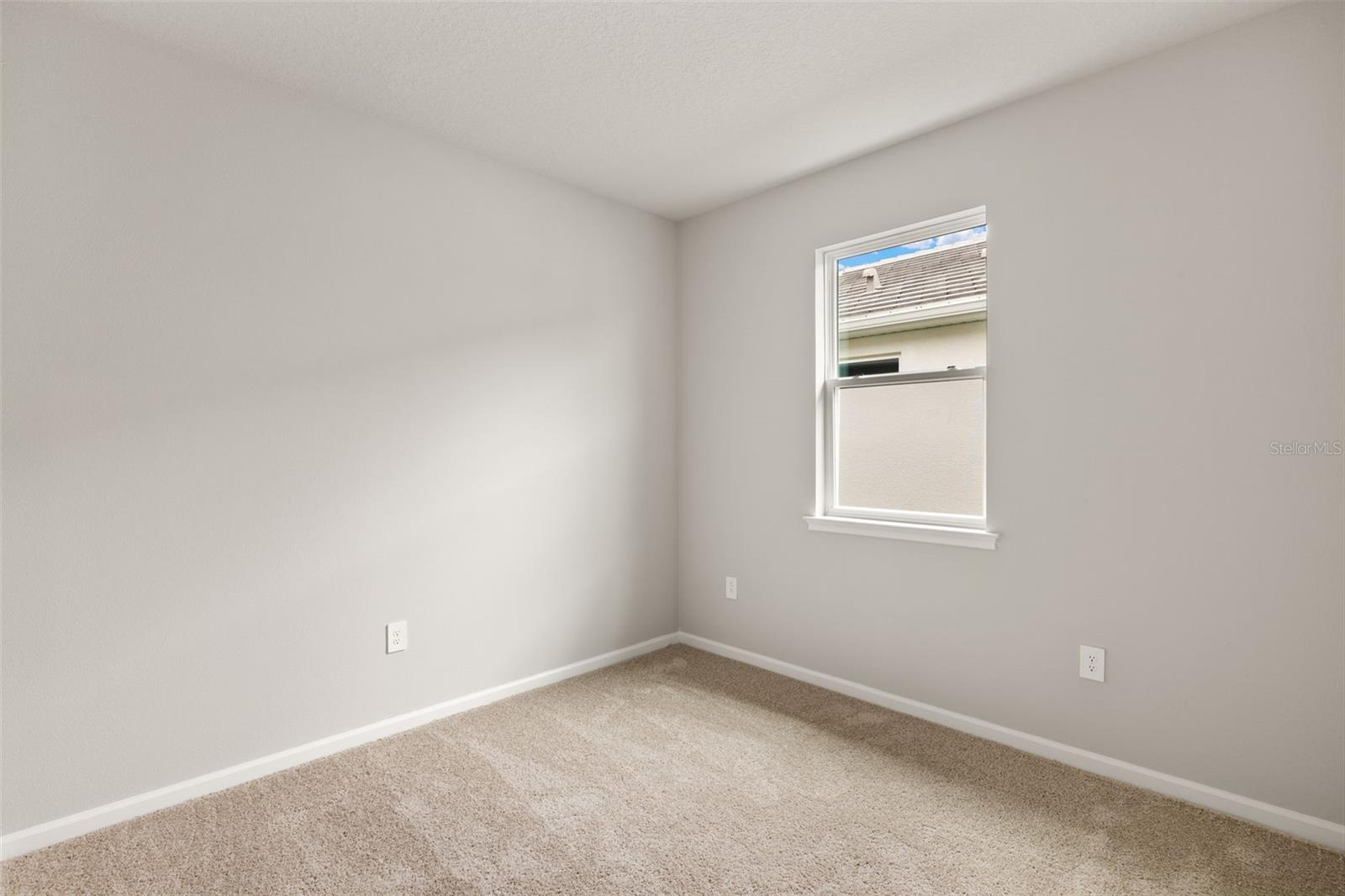 SUNSTONE AT WELLEN PARK - Residential
