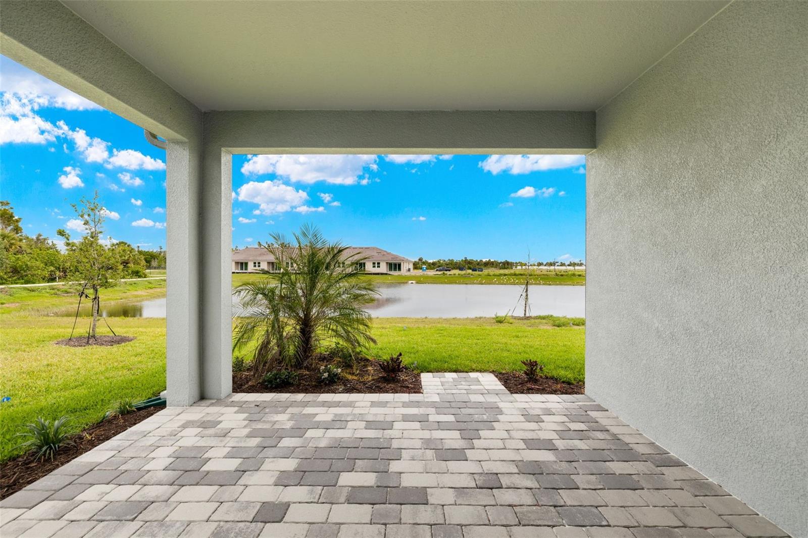 SUNSTONE AT WELLEN PARK - Residential