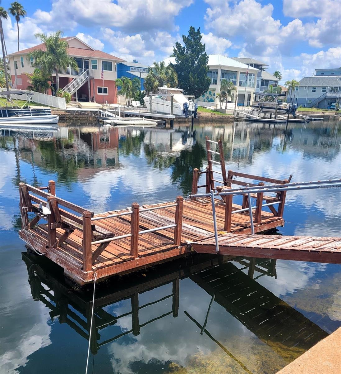 HERNANDO BEACH - Residential