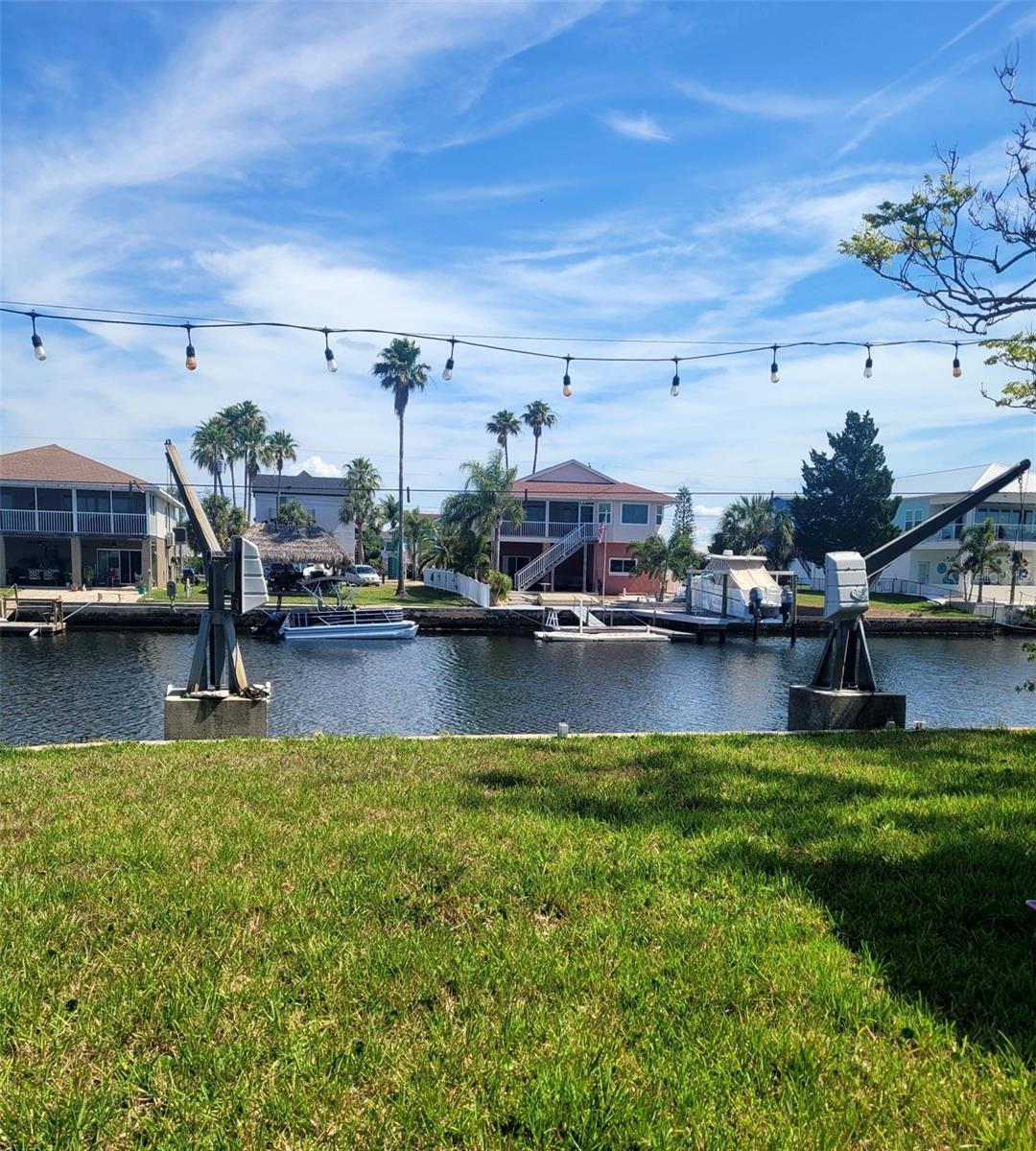 HERNANDO BEACH - Residential