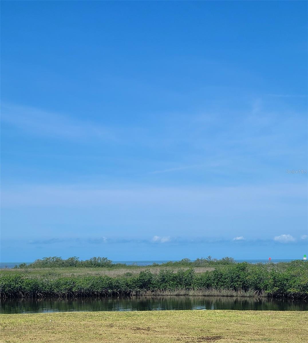 HERNANDO BEACH - Residential