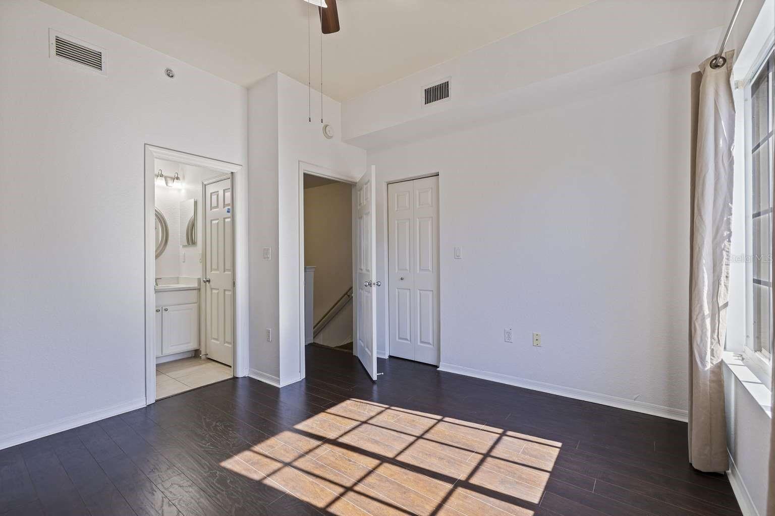 87I | CORDOBA AT BEACH PARK A CONDOMINIUM - Residential