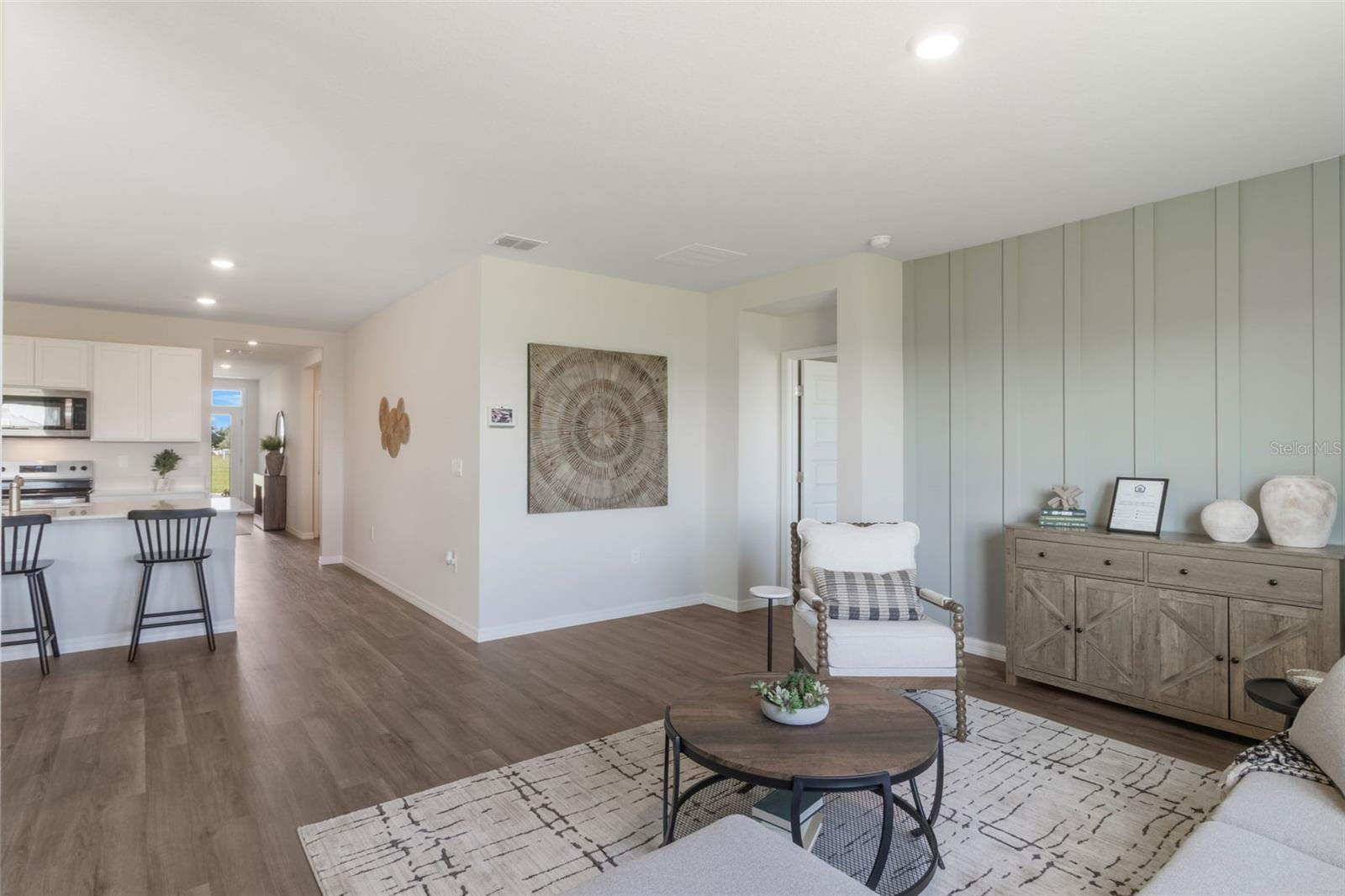 WIND MEADOWS SOUTH - Residential