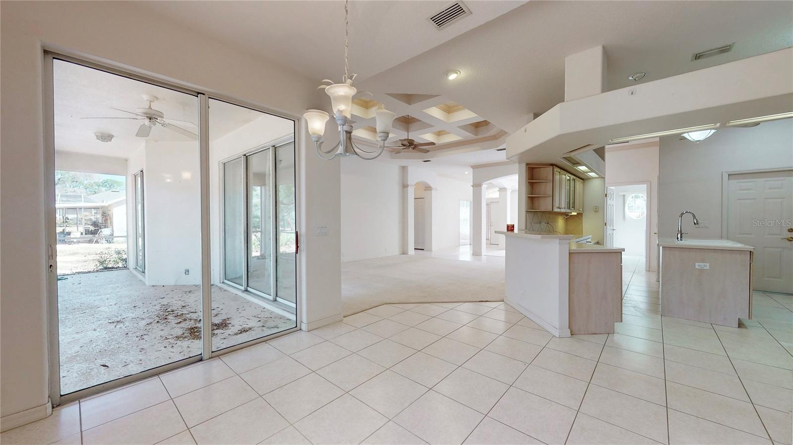 RAINBOW SPGS COUNTRY CLUB ESTATE - Residential