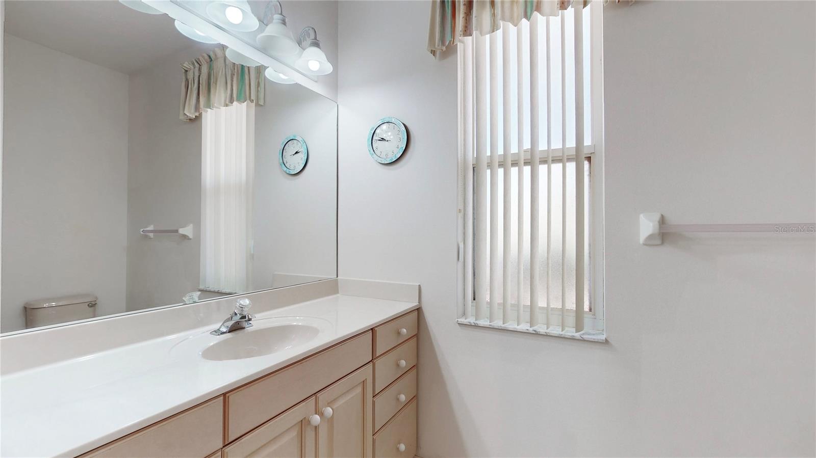 RAINBOW SPGS COUNTRY CLUB ESTATE - Residential