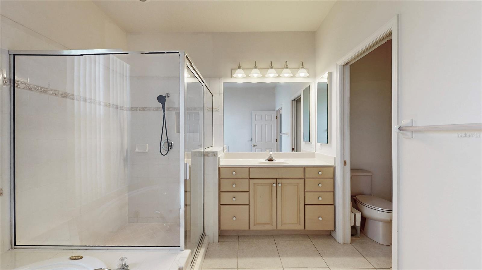 RAINBOW SPGS COUNTRY CLUB ESTATE - Residential