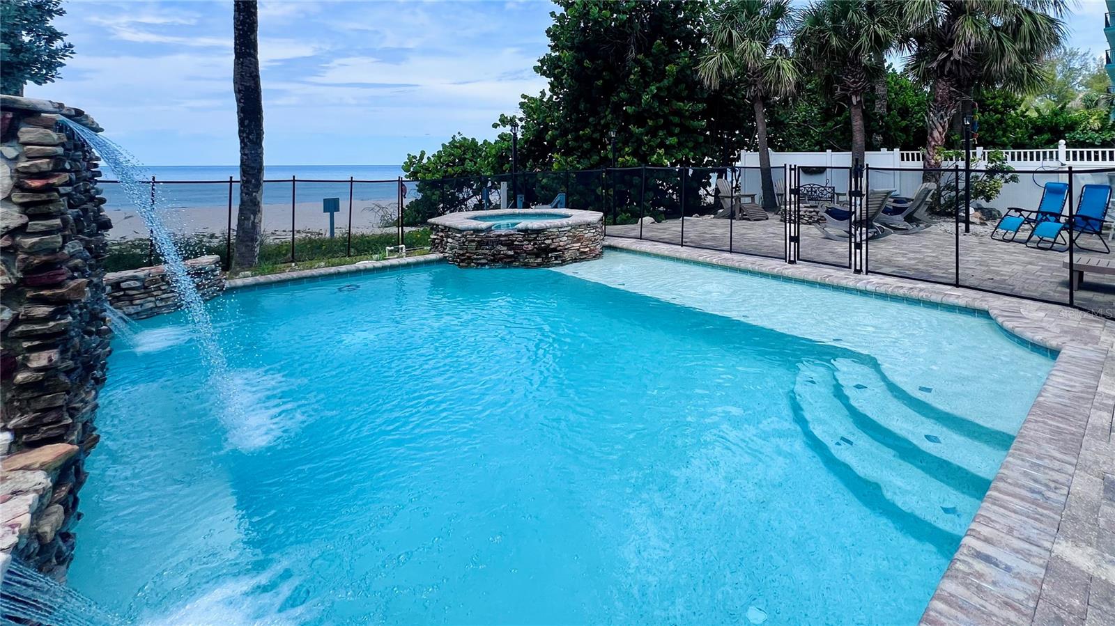 2308 BEACH TRAIL
