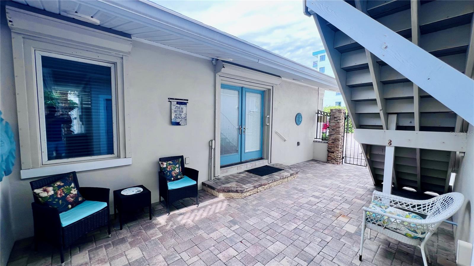 2308 BEACH TRAIL