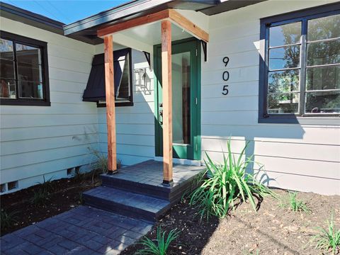 A home in MOUNT DORA