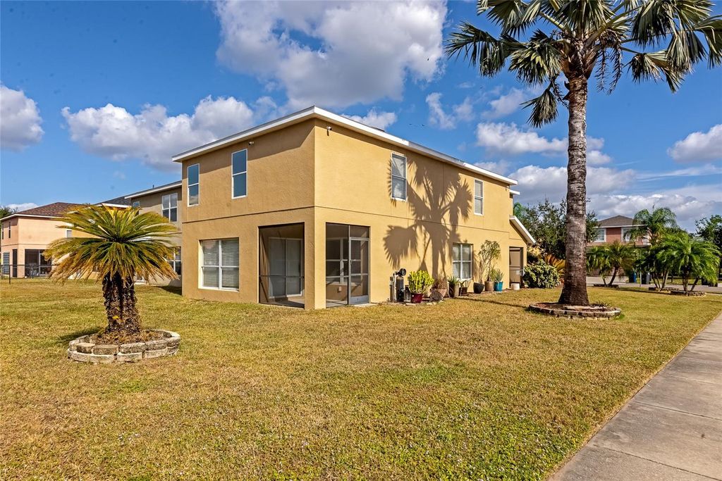 Photo of 7112 Chatum Light Run, Bradenton, FL 34212 (MLS # A4676156)