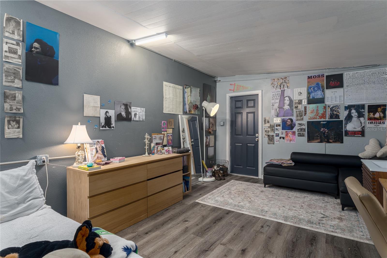 BAYSHORE GARDENS SEC 2 - Residential