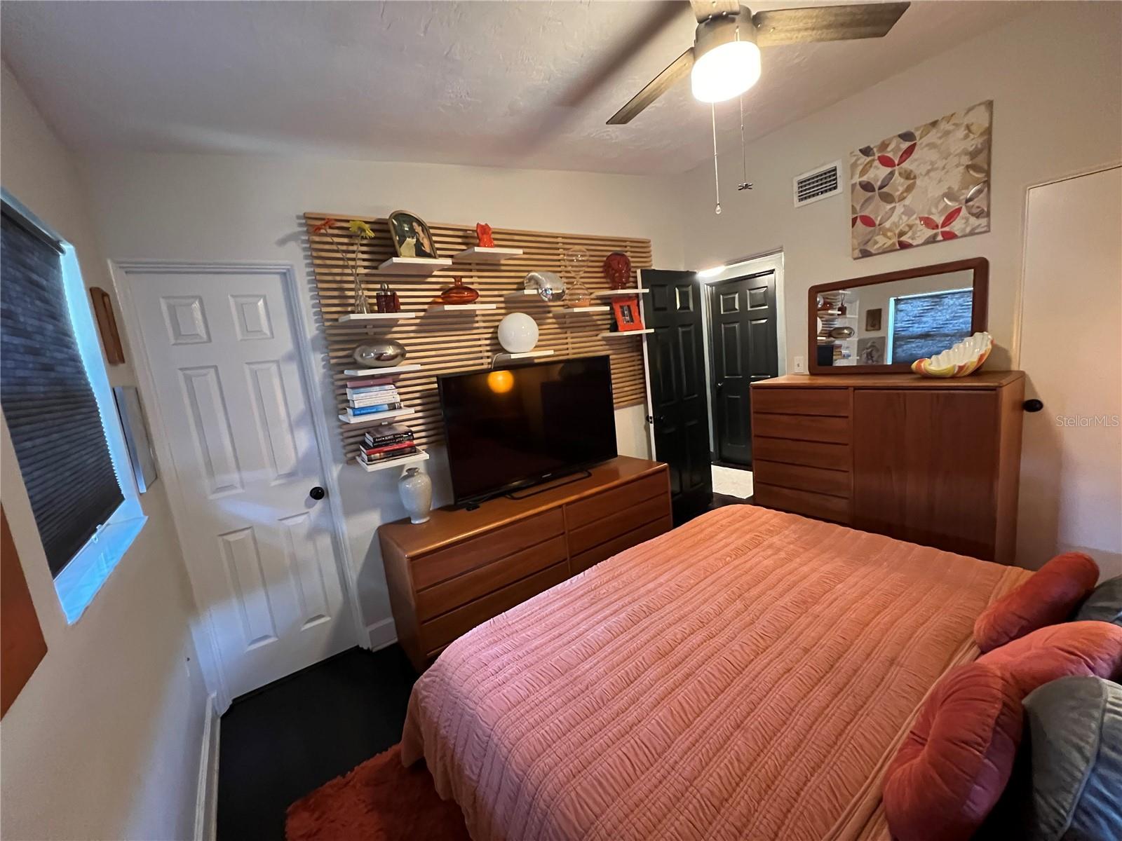 BAYSHORE GARDENS SEC 2 - Residential