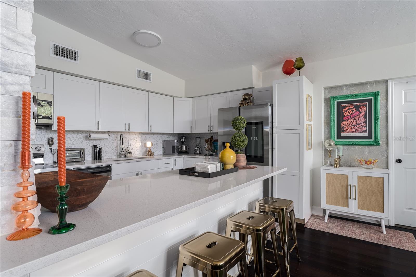 BAYSHORE GARDENS SEC 2 - Residential