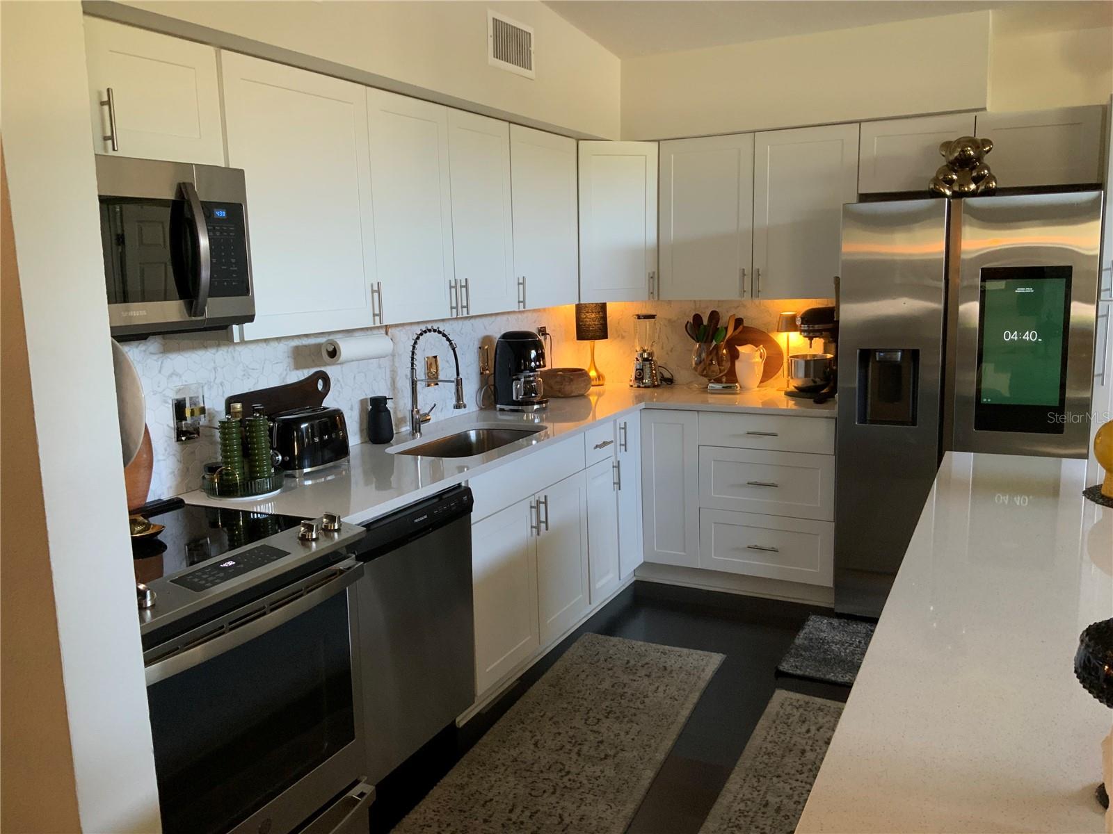 BAYSHORE GARDENS SEC 2 - Residential