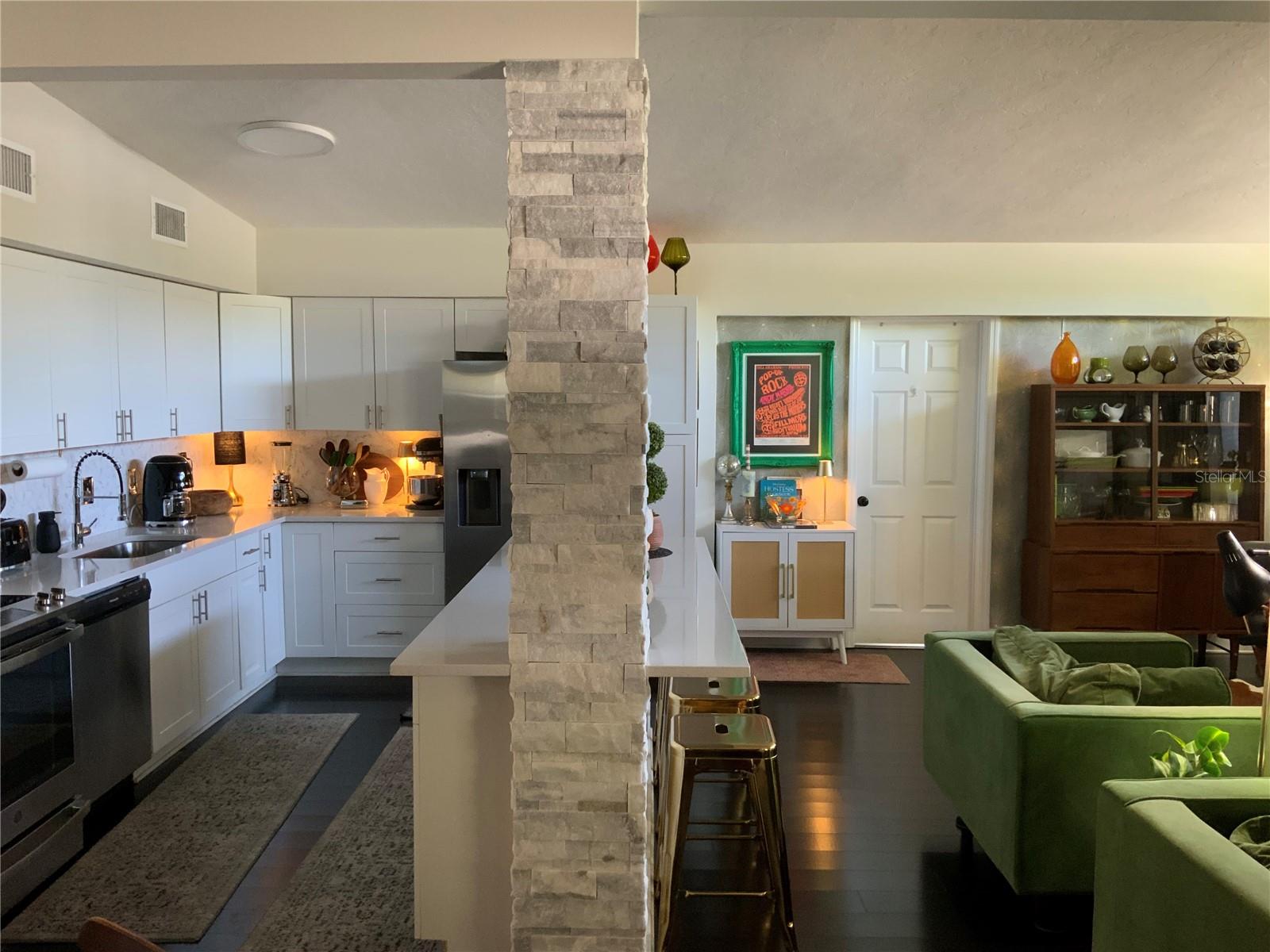 BAYSHORE GARDENS SEC 2 - Residential