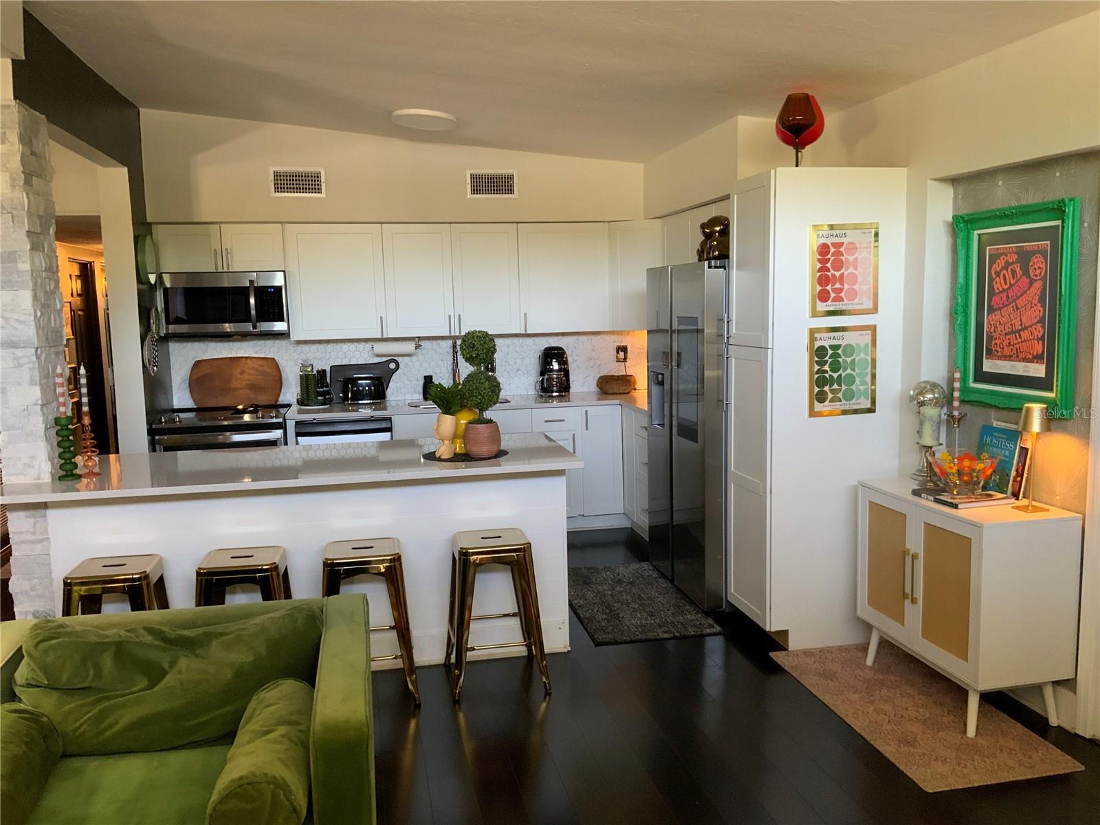 BAYSHORE GARDENS SEC 2 - Residential