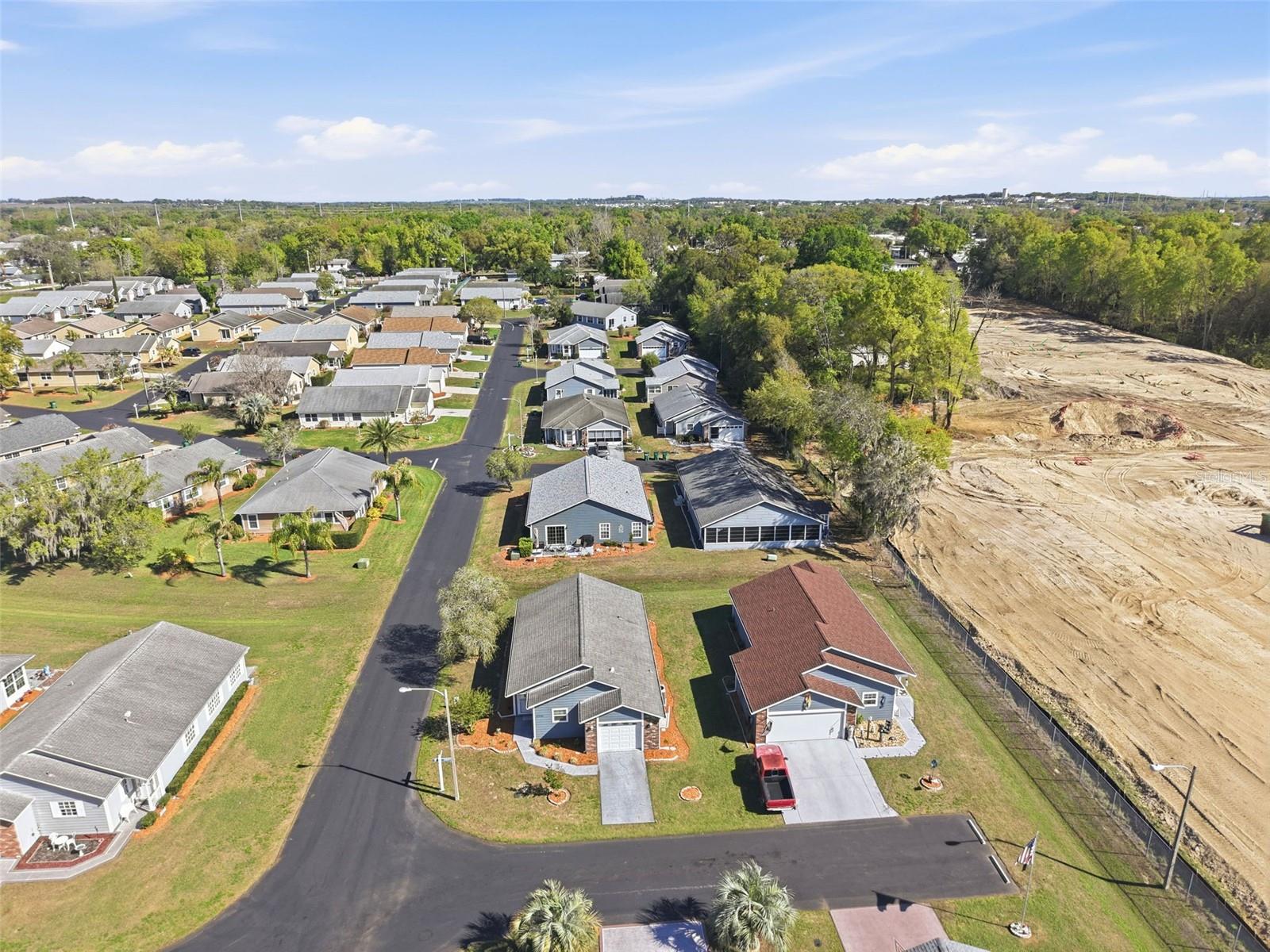 WEDGEWOOD MANOR PH 01 02 - Residential