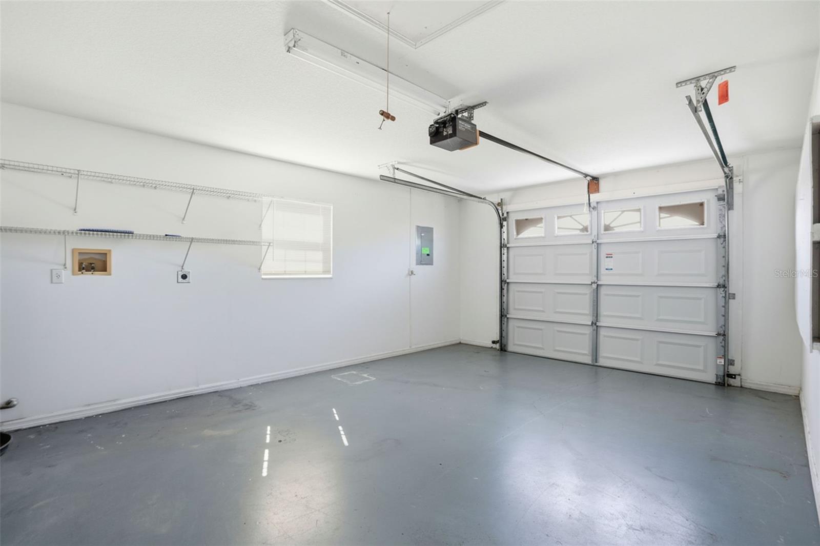 WEDGEWOOD MANOR PH 01 02 - Residential