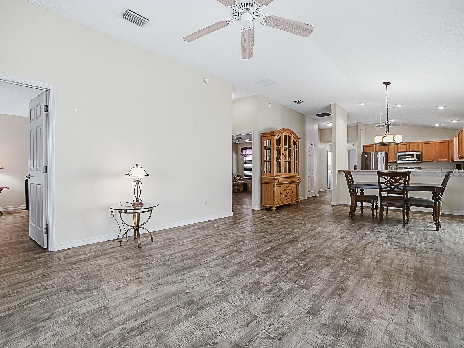 VILLAGES/MARION VILLAS/VILLAS OF MORNINGVIEW - Residential