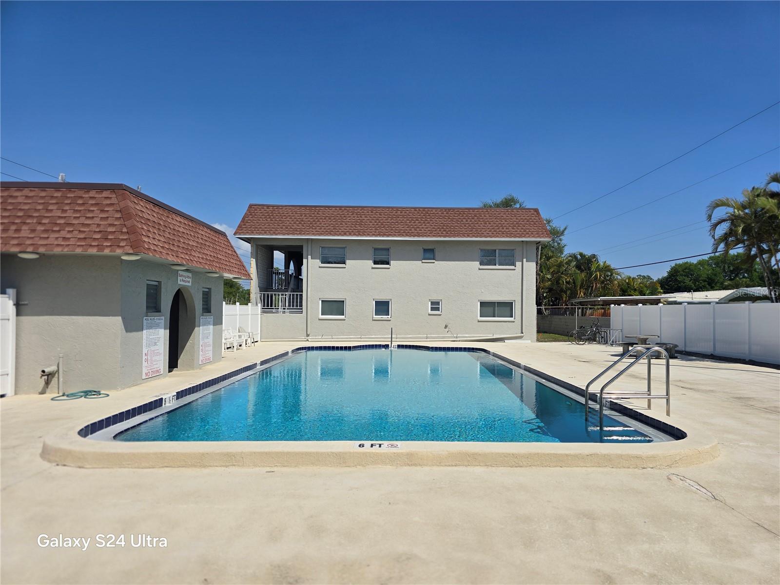 VILLA VALENCIA GARDEN CONDO - Residential