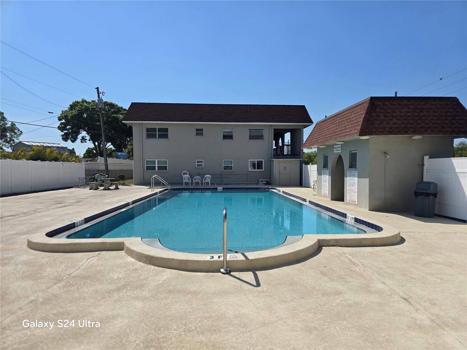 VILLA VALENCIA GARDEN CONDO - Residential