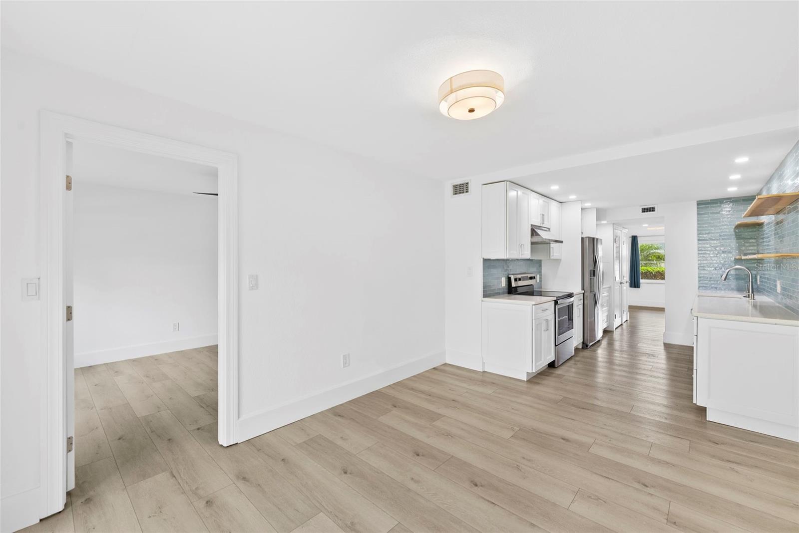 WINSTON PARK NORTHEAST - Residential Lease