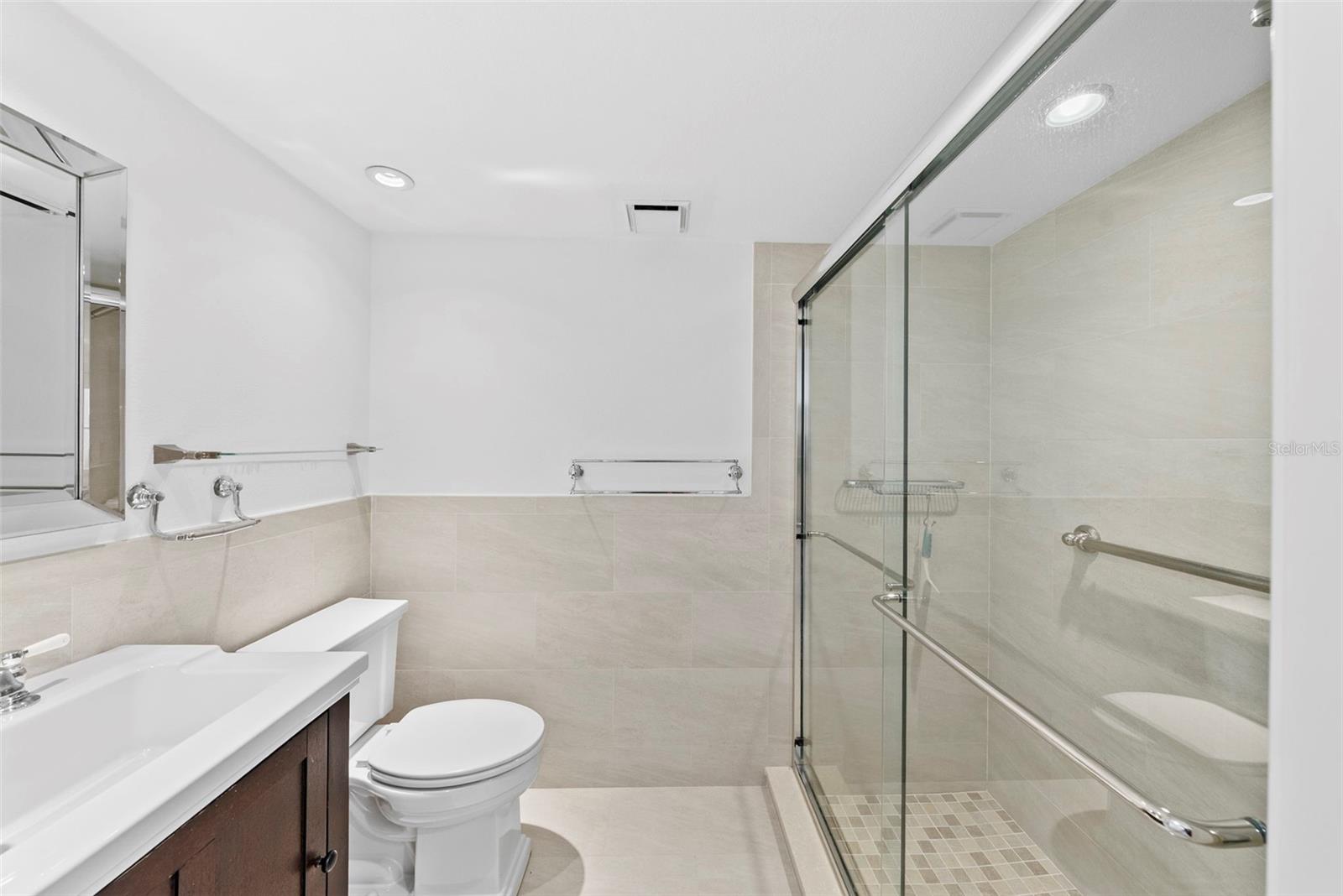 WINSTON PARK NORTHEAST - Residential Lease