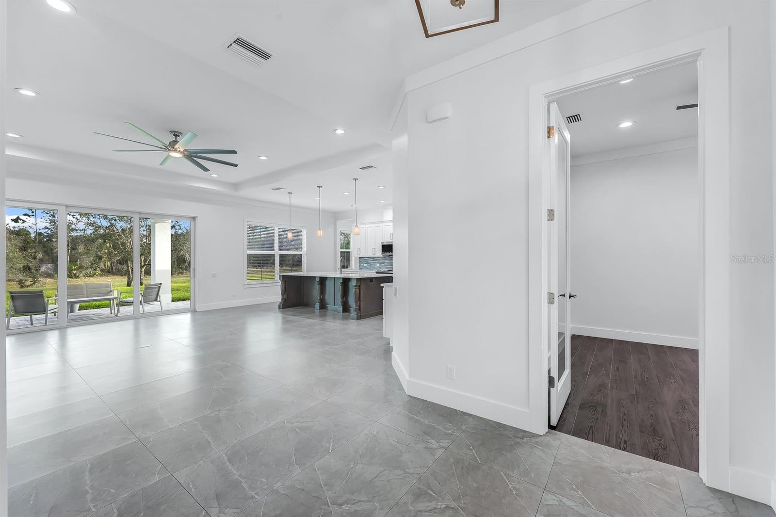 THE ESTATES ON PEACE RIVER - Residential