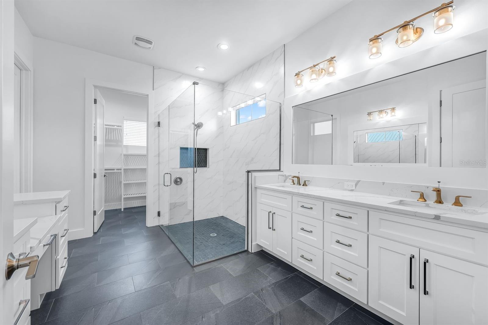 THE ESTATES ON PEACE RIVER - Residential