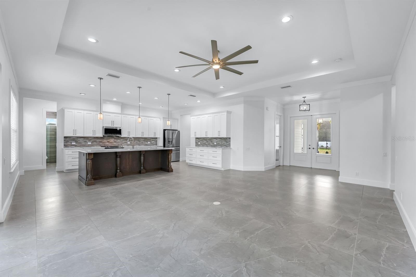 THE ESTATES ON PEACE RIVER - Residential