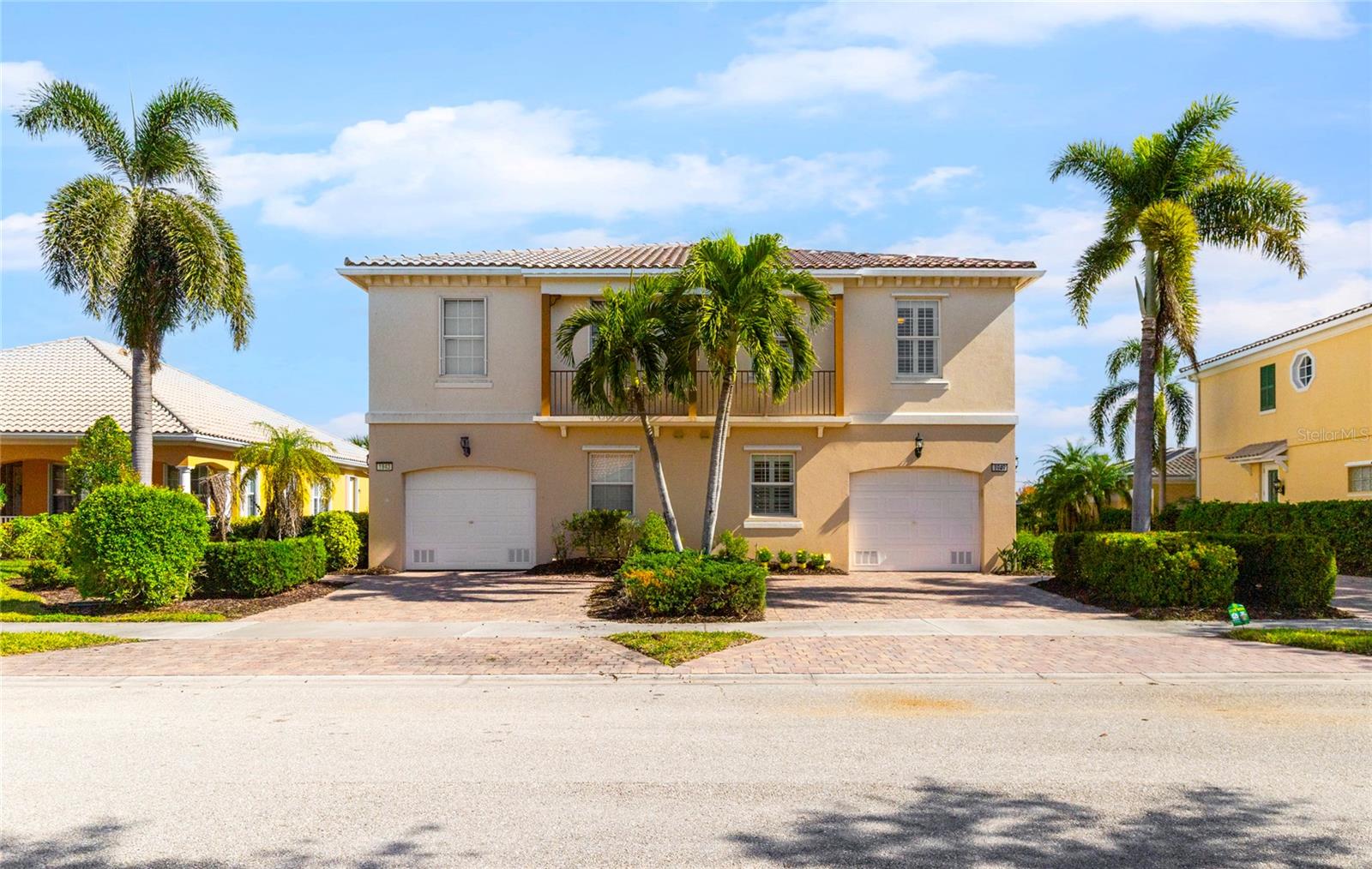 LOCATION - LOCATION - LOCATION -- South Sarasota area with access to everything the Gulf Coast has to offer. This gorgeous and upgraded 3 bedroom, 2 bathroom, 1 car attached garage villa home offers; Lawn care, Cable TV (200+ channels) and High Speed Internet INCLUDED WITH RENT!!! The Isles of Sarasota also offer extensive resort style amenities at the clubhouse including; Heated Pool, Fitness Center, Basketball, HAR-TRU tennis and bocce ball courts, Pickle ball, Playground and Ping Pong.