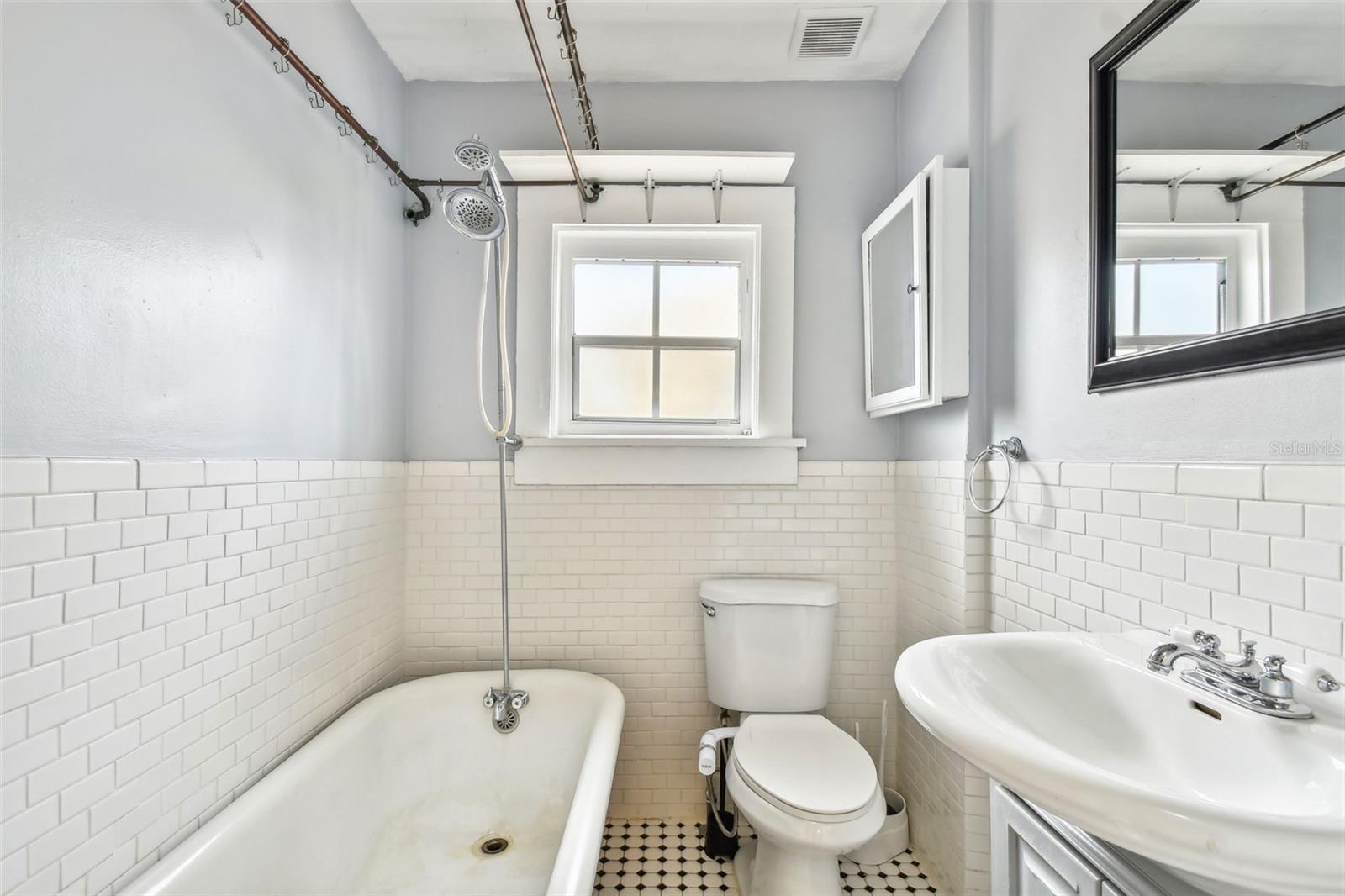 ST PETERSBURG INVESTMENT CO SUB - Residential