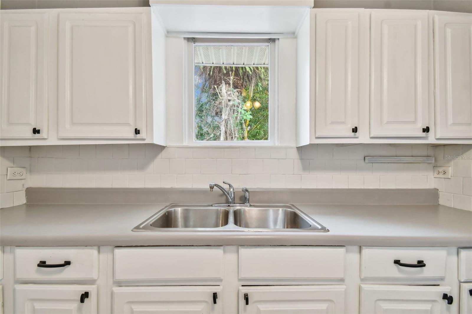 ST PETERSBURG INVESTMENT CO SUB - Residential