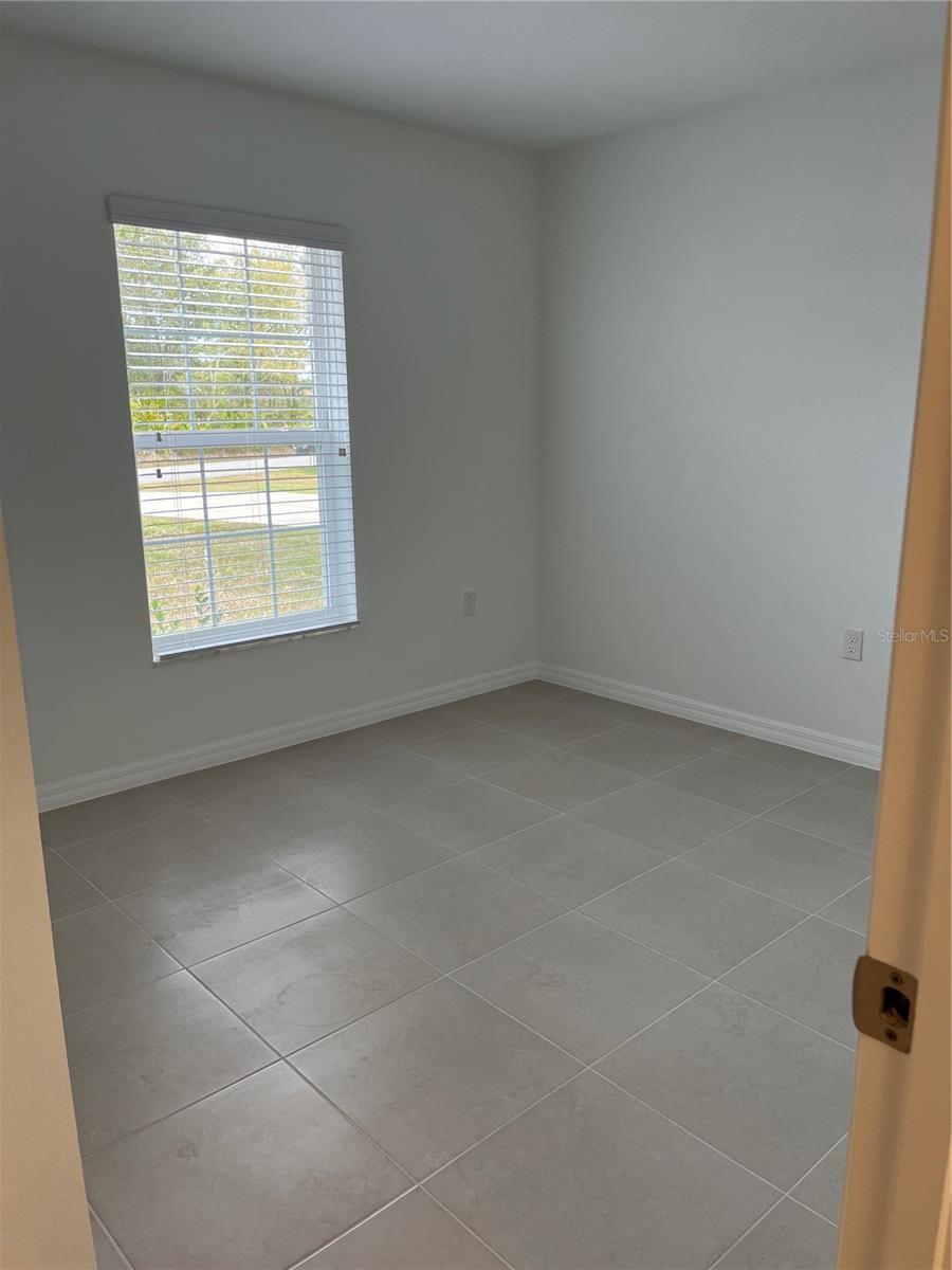 FOREST GROVE BUS CENTER - Residential Income