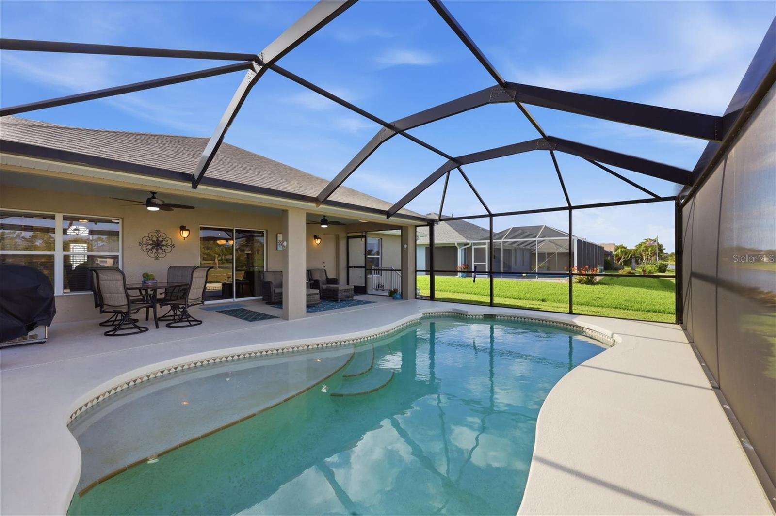 ROTONDA WEST LONG MEADOW - Residential