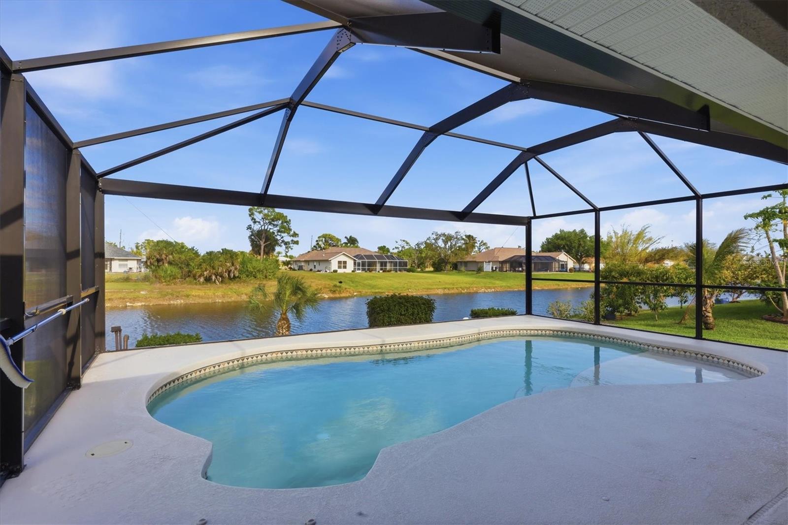 ROTONDA WEST LONG MEADOW - Residential