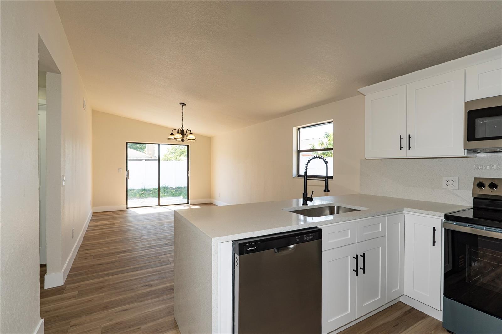 9501 CAMDEN HILL COURT