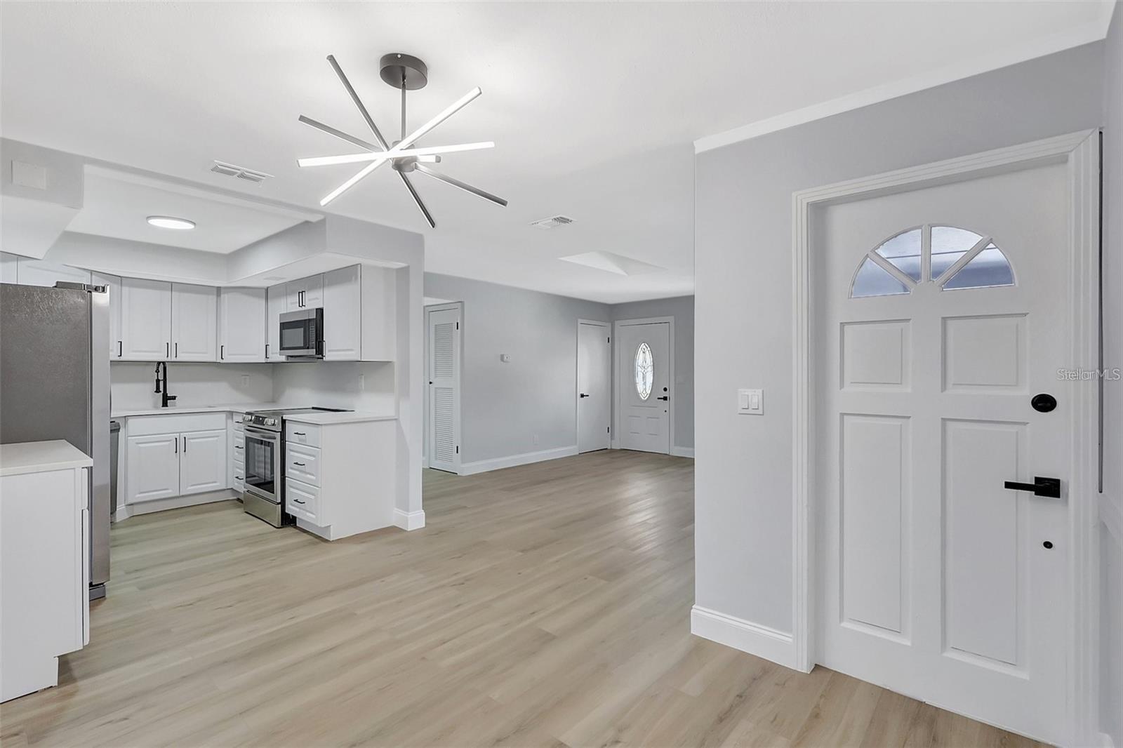 BAY CREST PARK UNIT 02 - Residential