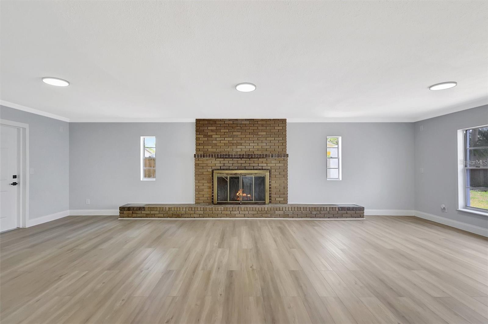 BAY CREST PARK UNIT 02 - Residential