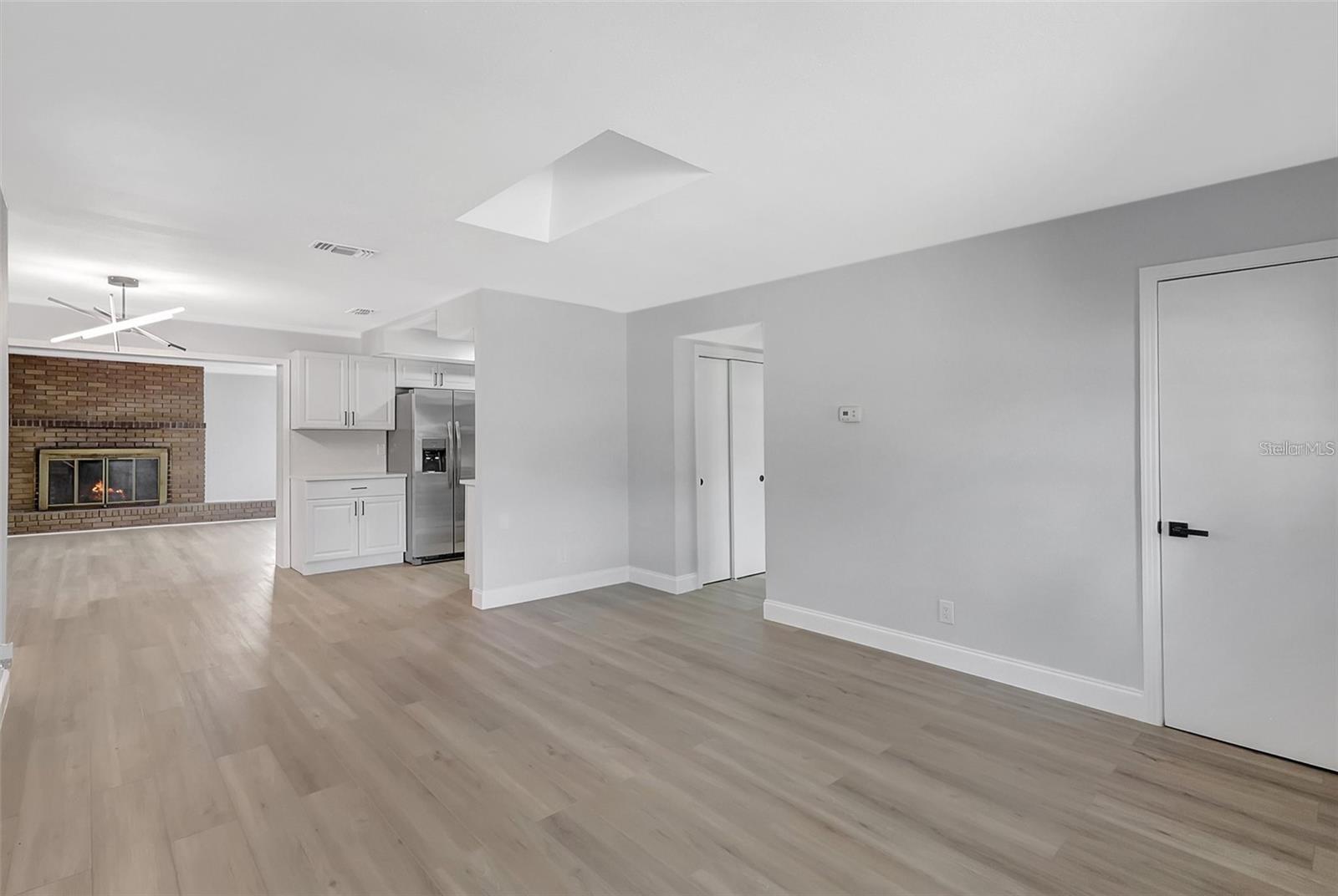 BAY CREST PARK UNIT 02 - Residential